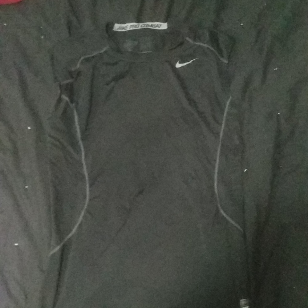 Nike pro combat tank